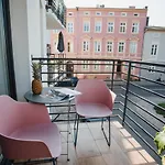 W&k - White&grey - Klimatyzacja, Faktura Vat, Netflix, Parking W Garazu, Blisko Dworca I Centrum Apartamento Koszalin