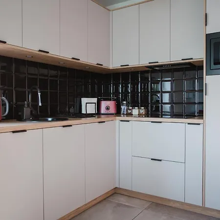 Apartmán W&k - White&grey - Klimatyzacja, Faktura Vat, Netflix, Parking W Garazu, Blisko Dworca I Centrum *