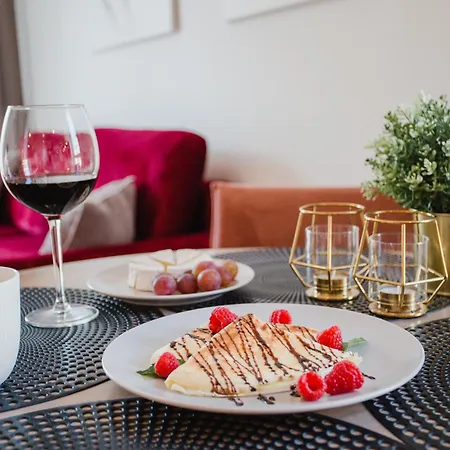 Apartmán W&k - White&grey - Klimatyzacja, Faktura Vat, Netflix, Parking W Garazu, Blisko Dworca I Centrum