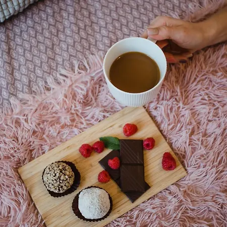 Apartmán W&k - White&grey - Klimatyzacja, Faktura Vat, Netflix, Parking W Garazu, Blisko Dworca I Centrum Košalín