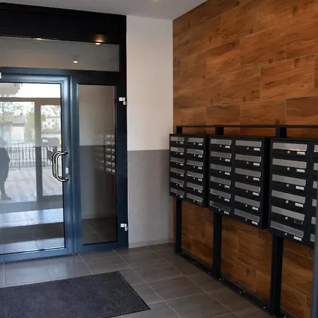 W&k - White&grey - Klimatyzacja, Faktura Vat, Netflix, Parking W Garazu, Blisko Dworca I Centrum * Koszalin