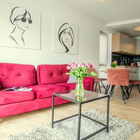 W&k - White&grey - Klimatyzacja, Faktura Vat, Netflix, Parking W Garazu, Blisko Dworca I Centrum