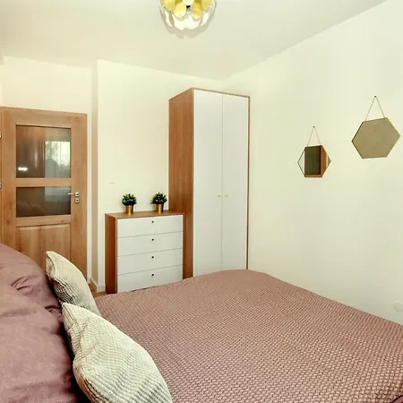 W&k - White&grey - Klimatyzacja, Faktura Vat, Netflix, Parking W Garazu, Blisko Dworca I Centrum 科沙林